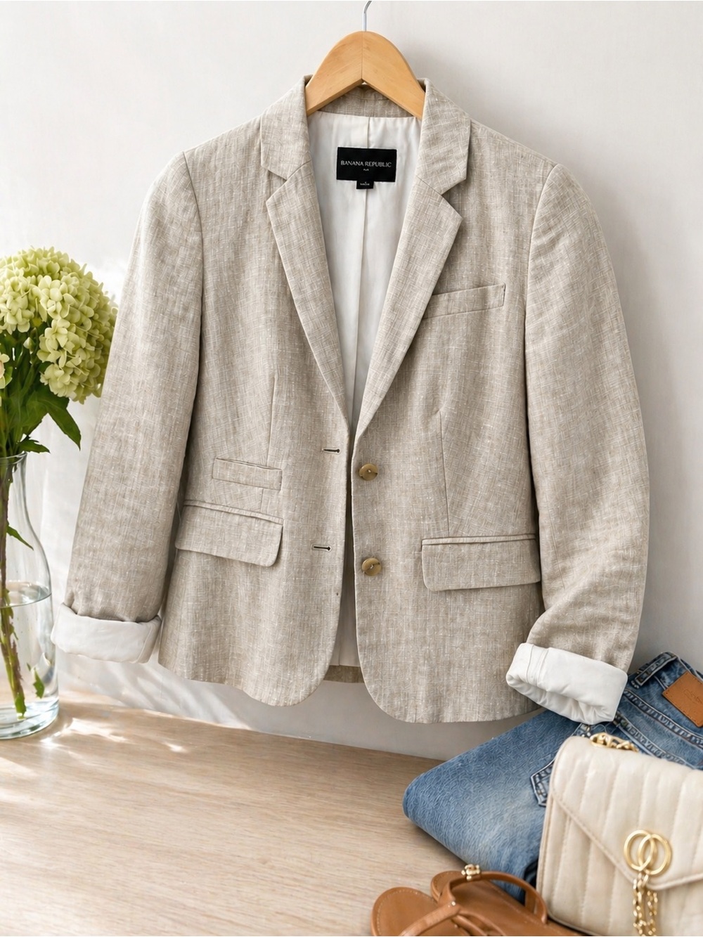 Banana Republic Linen Blazer